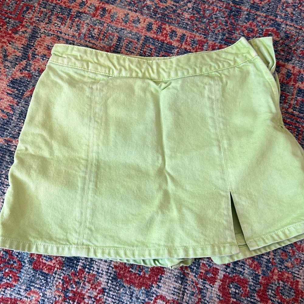 English factory skort.